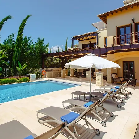 Luxury Villa Aj05 With Private Heated Pool Kouklia Exterior photo