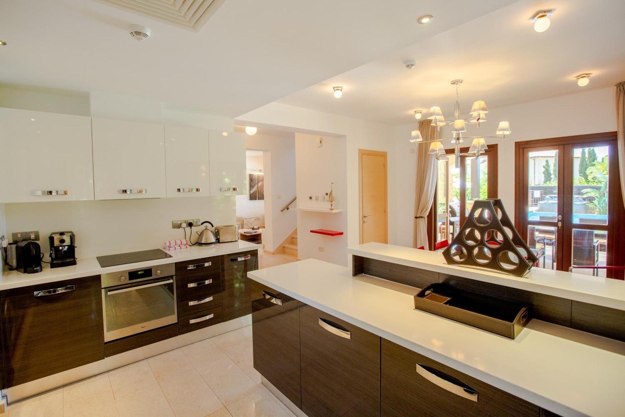 Villa Luxury Aj05 With Private Heated Pool