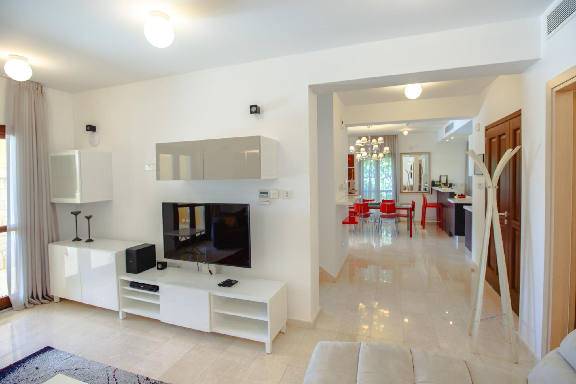 Luxury Aj05 With Private Heated Pool Villa Kouklia