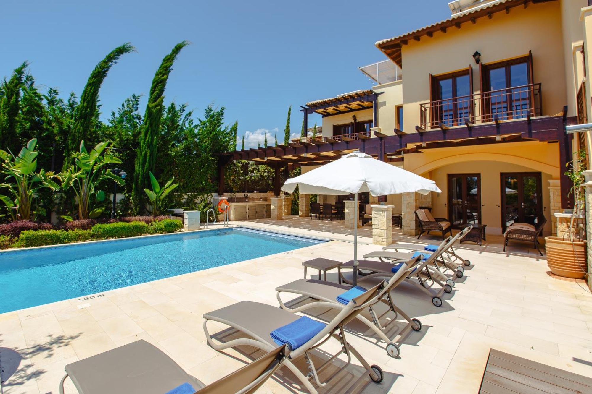 Luxury Aj05 With Private Heated Pool * Kouklia
