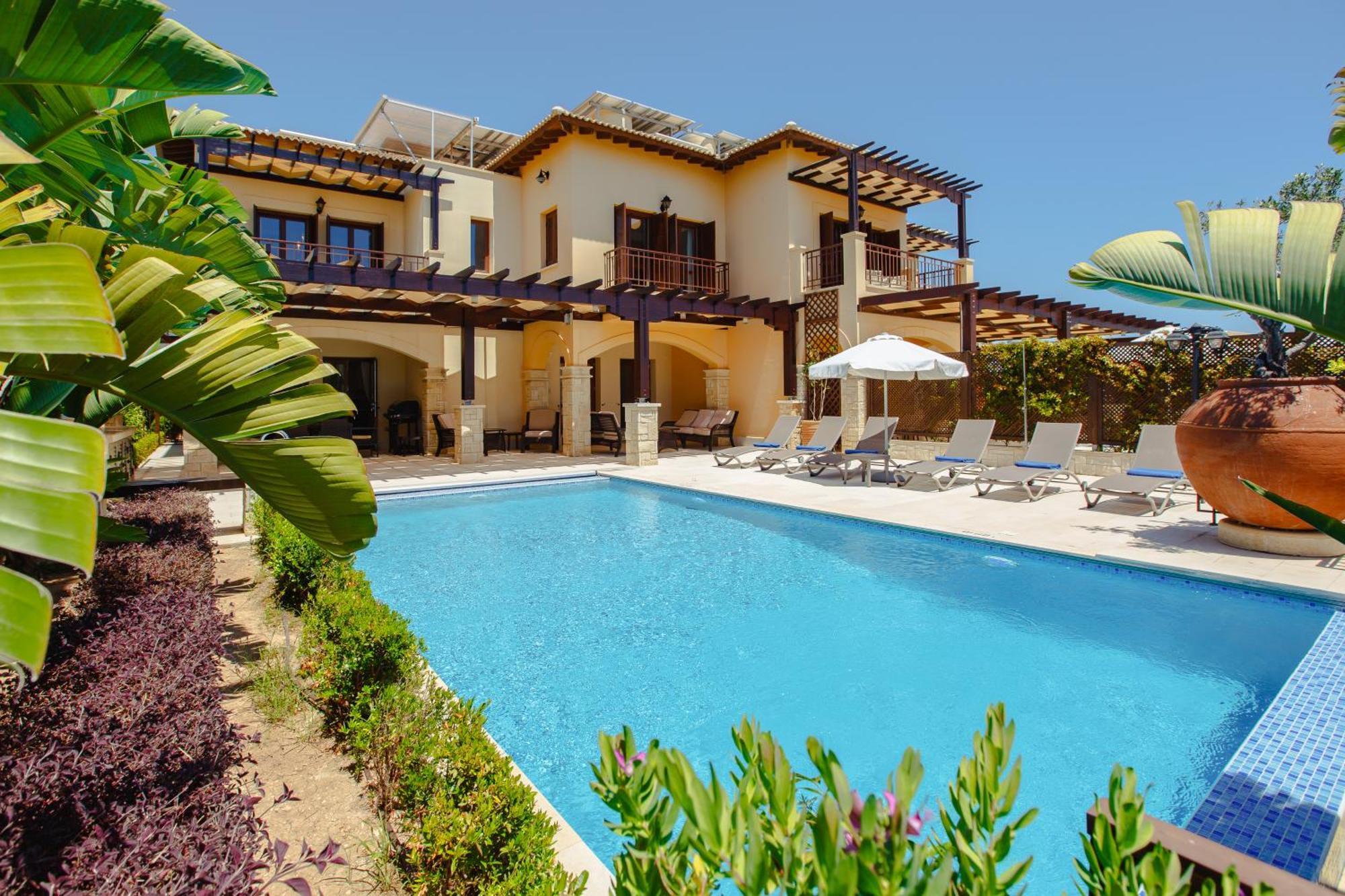 Villa Luxury Aj05 With Private Heated Pool Kouklia